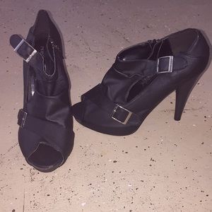 Most comfortable black heels ever!